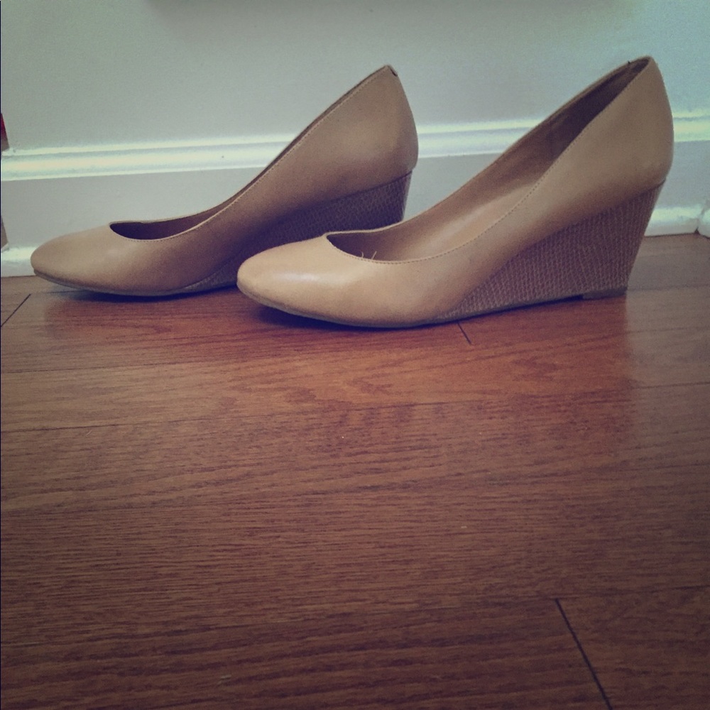 Nine West Ipsy Wedges
